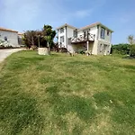Kabaceira Village شقة